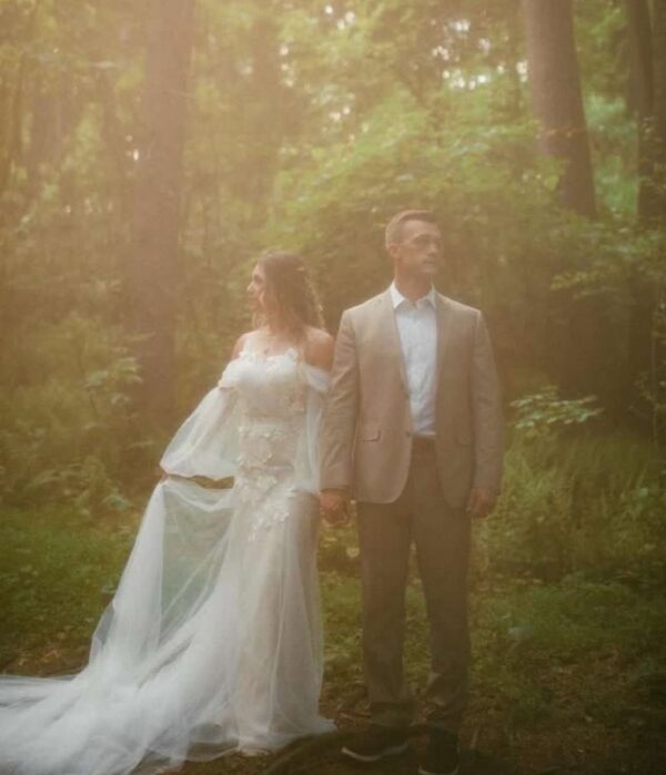 Shanessa Gown - Size 2-6 - Image 3